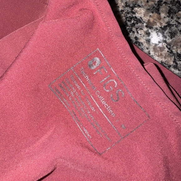 Figs Scrub Set - Picture 2 of 3